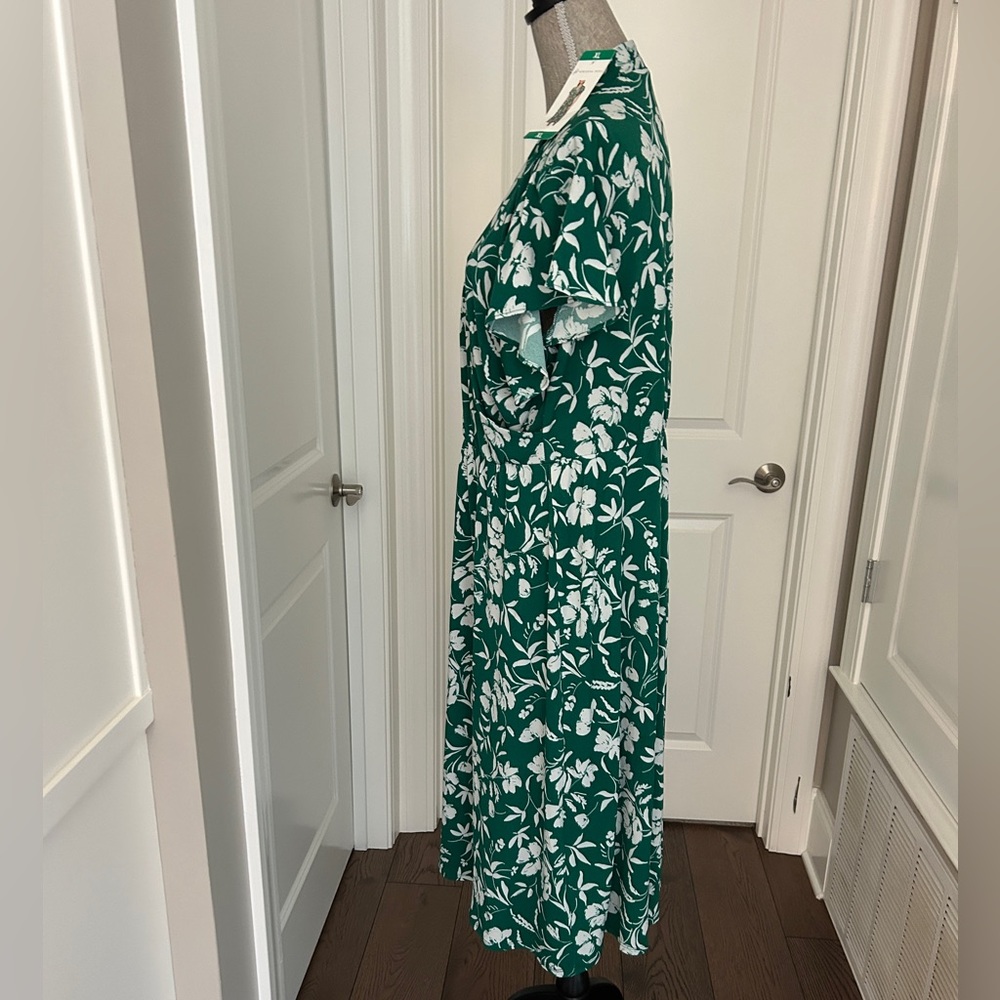 NWT! Adrianna Papell Women's Flutter Sleeve Floral Green&White Midi Dress Sz XL - Picture 8 of 13